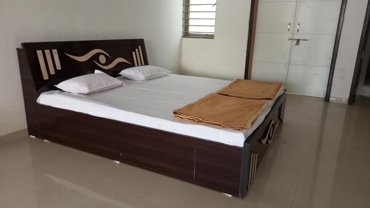 Swami Home Stay Kolhapur Esterno foto