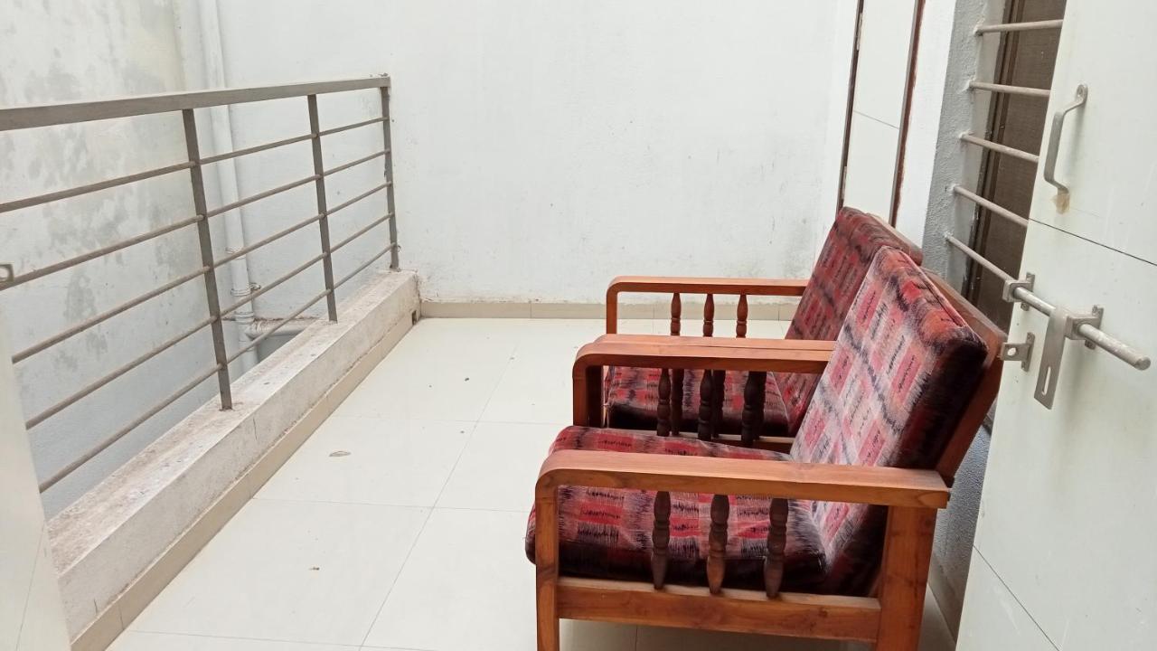 Swami Home Stay Kolhapur Esterno foto