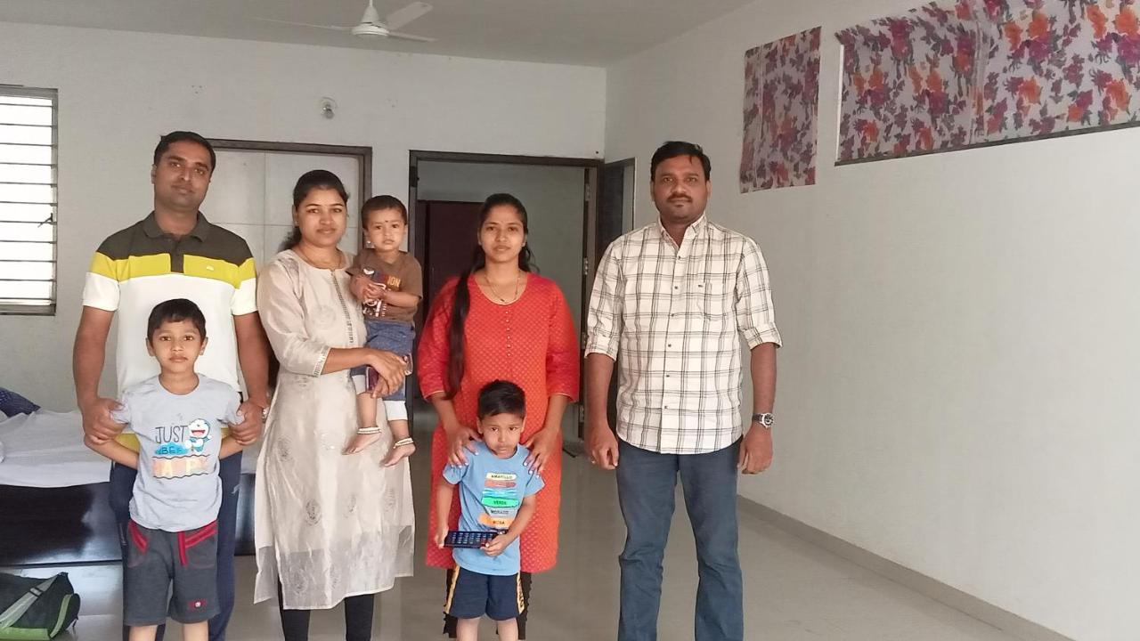 Swami Home Stay Kolhapur Esterno foto